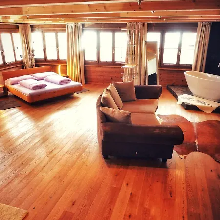 Haus Rhaetikon Mayer 公寓 *